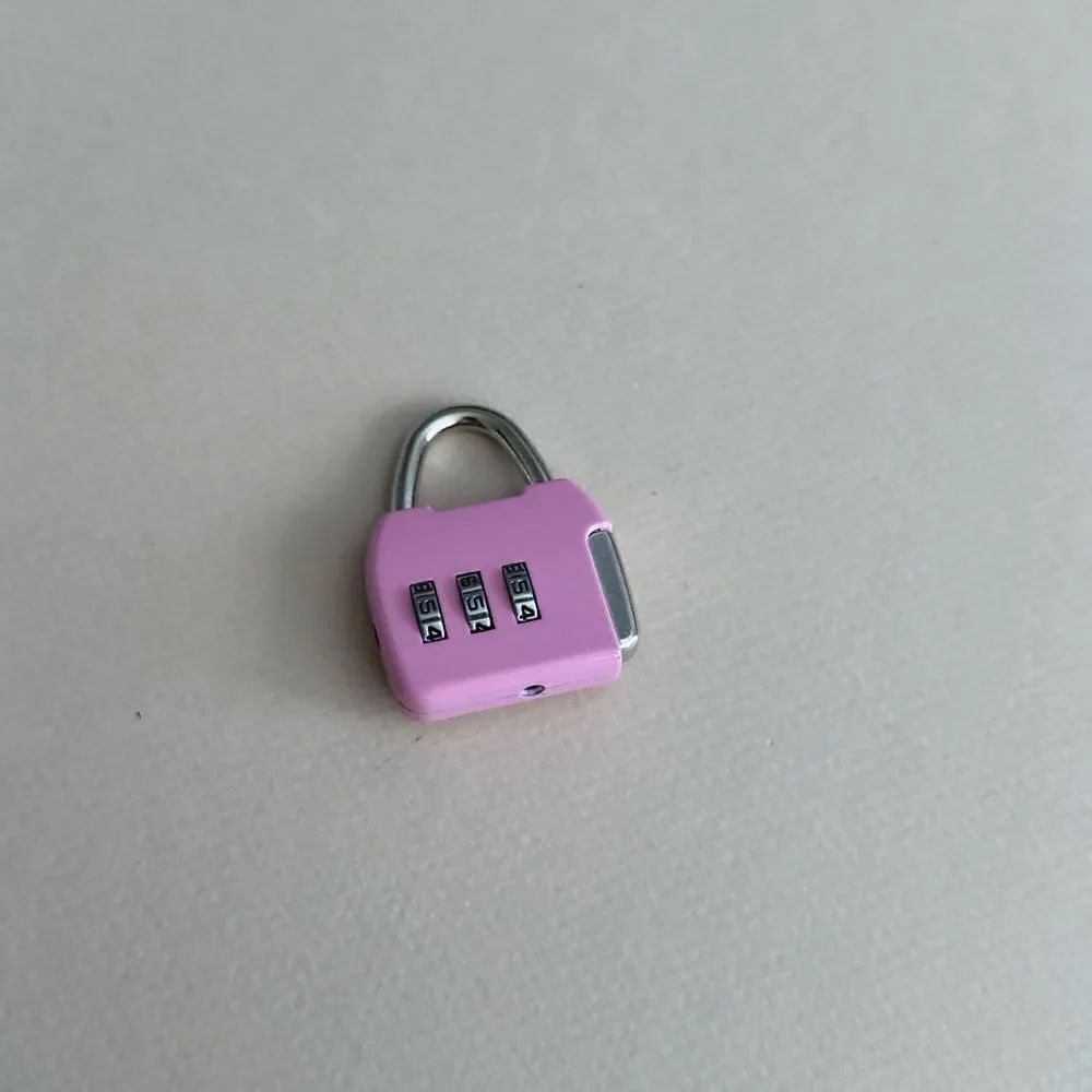 Pink Combination Lock S1276 - Picture 2 of 3